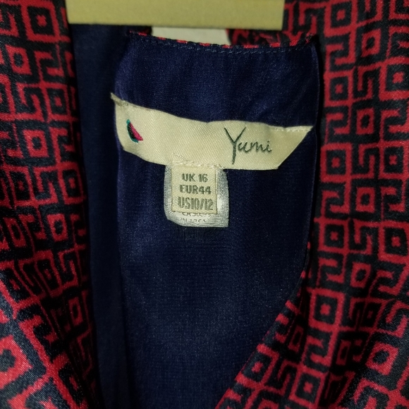 Like New! Yumi Geo Print Cowl Neck Dress - Picture 9 of 11